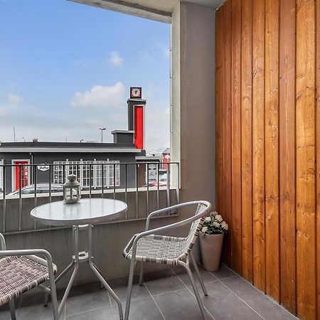 Sunny Apartment - By The Sea In City Center Reykjavík Kültér fotó
