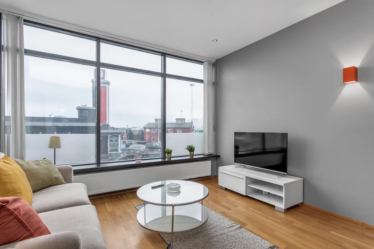 Sunny Apartment - By The Sea In City Center Reykjavík Kültér fotó